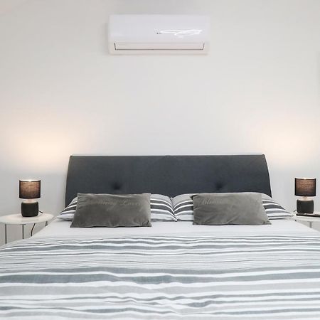 Imperium Rooms Zagreb Airport Velika Gorica Exterior foto